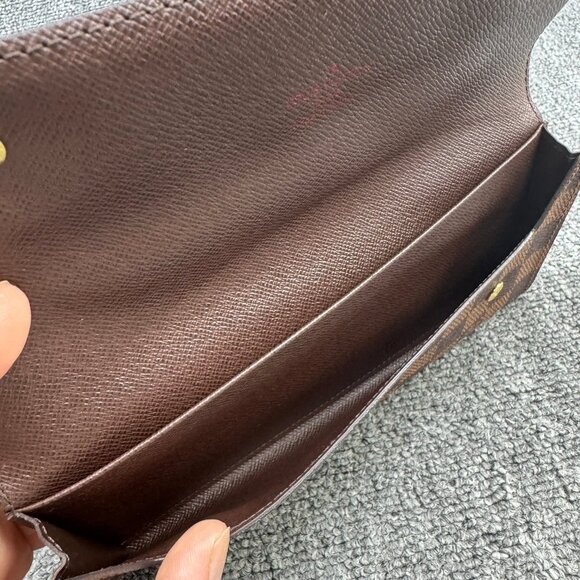 Louis Vuitton Leather Wallet 299-082225 - Picture 7 of 13